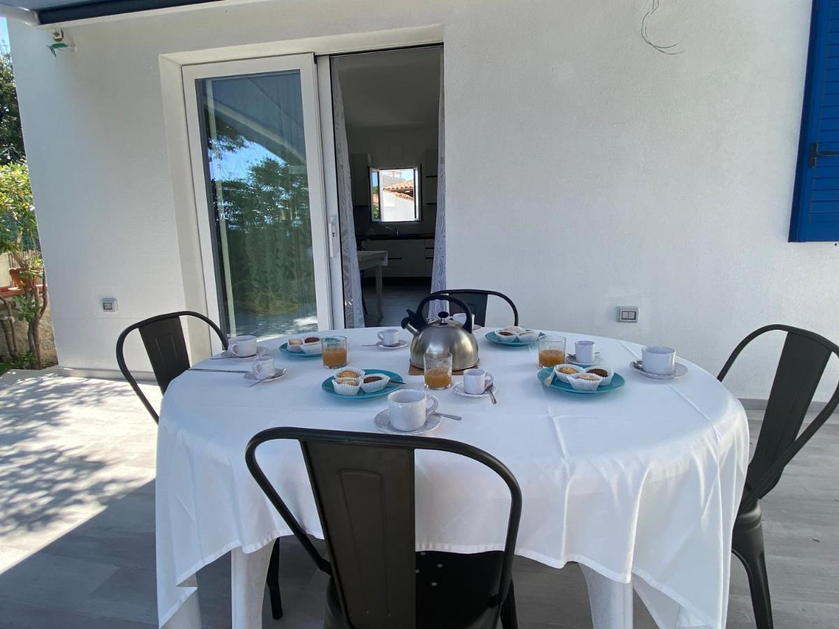 La Casa Sull'Acqua Villa Olbia Kültér fotó