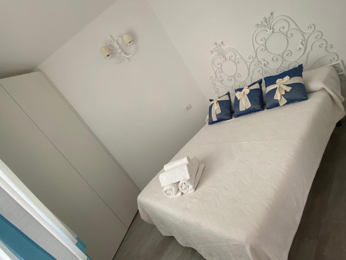 La Casa Sull'Acqua Villa Olbia Kültér fotó